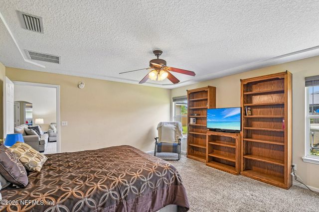 2550 ROYAL POINTE Drive, Green Cove Springs, FL 32043