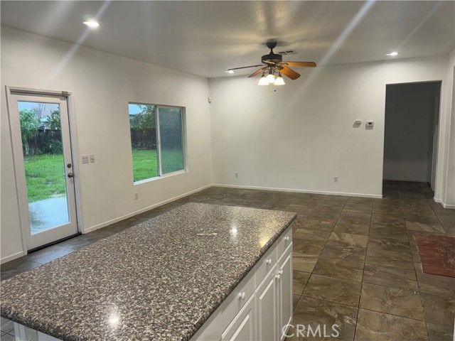 1430 Jewelstone Circle, Hemet, CA 92545