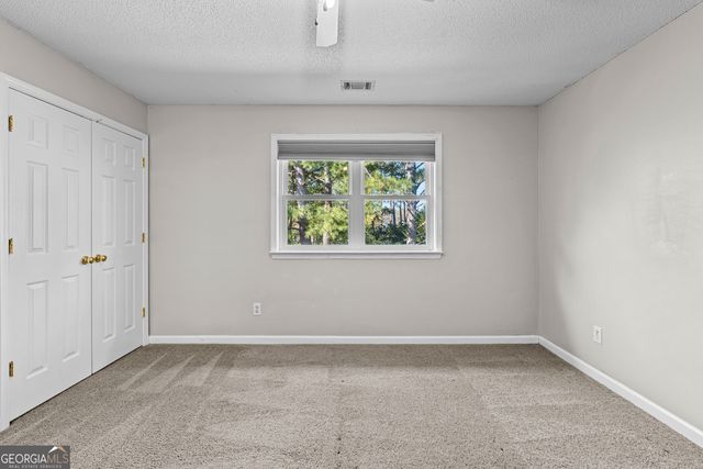 255 Woodstream Drive, Newnan, GA 30265