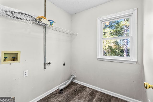 255 Woodstream Drive, Newnan, GA 30265