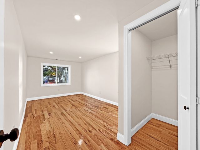 44 Shore Rd, Waltham, MA 02451