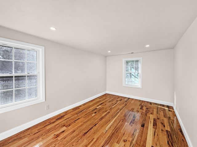 44 Shore Rd, Waltham, MA 02451