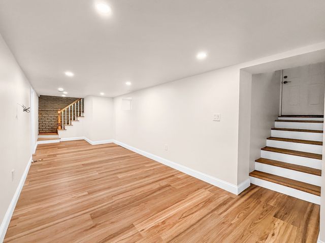 44 Shore Rd, Waltham, MA 02451