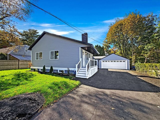 44 Shore Rd, Waltham, MA 02451