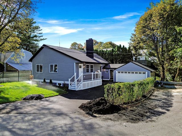 44 Shore Rd, Waltham, MA 02451
