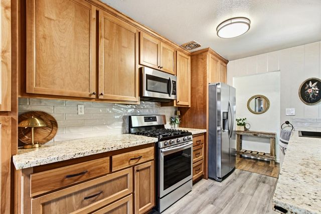 7601 Pratt Ave, Citrus Heights, CA 95610