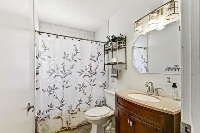 7601 Pratt Ave, Citrus Heights, CA 95610