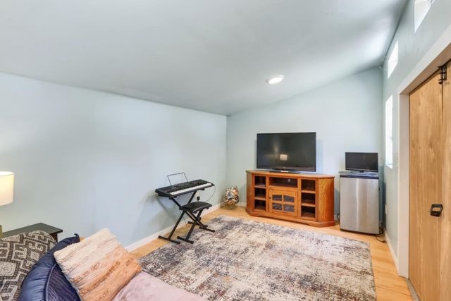 7601 Pratt Ave, Citrus Heights, CA 95610