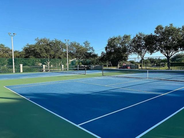 4802 51ST STREET W 510, Bradenton, FL 34210