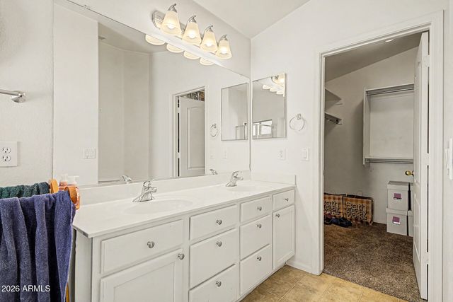 16156 W LATHAM Street, Goodyear, AZ 85338