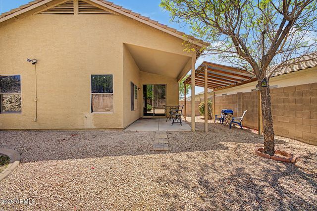 16156 W LATHAM Street, Goodyear, AZ 85338