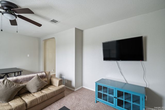 1826 Strawhouse, San Antonio, TX 78245