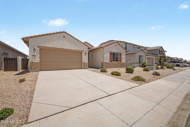31525 N WET CREEK Road, San Tan Valley, AZ 85143