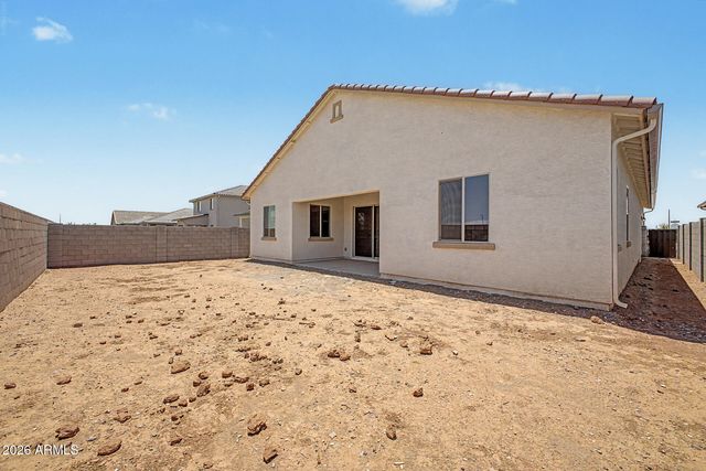 31525 N WET CREEK Road, San Tan Valley, AZ 85143