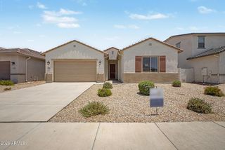 31525 N WET CREEK Road, San Tan Valley, AZ 85143