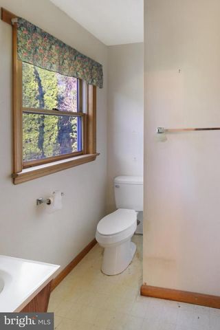 39 W HUNTINGTON CIR, Dover, DE 19904