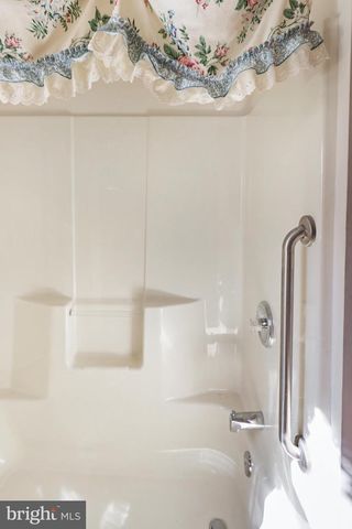 39 W HUNTINGTON CIR, Dover, DE 19904