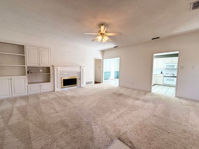 6705 Fulton Avenue, Lubbock, TX 79424