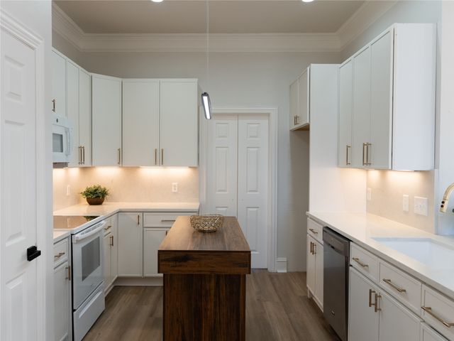 1390 Shores Boulevard, Rockwall, TX 75087