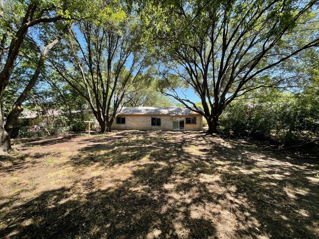 1517 VANDERBILT Drive, Arlington, TX 76014