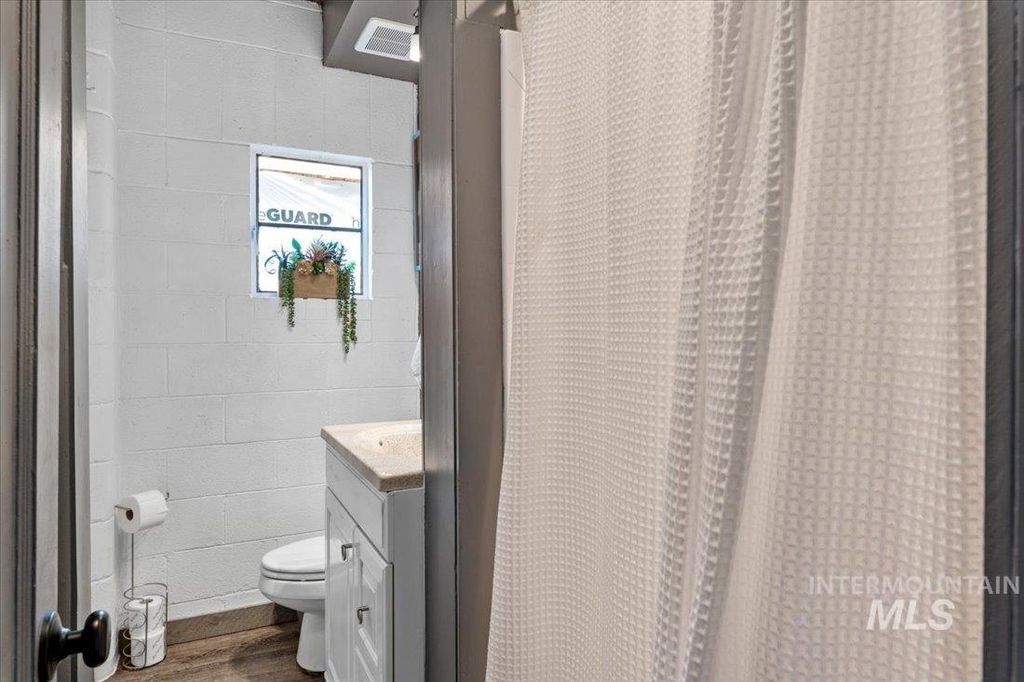 2401 N 26 Th St, Boise, ID 83702 photo 44