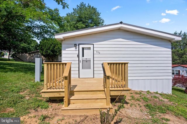 790 DOGWOOD LN, Gap, PA 17527