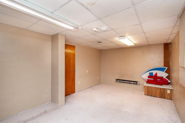 1530 11th Street N, Fargo, ND 58102