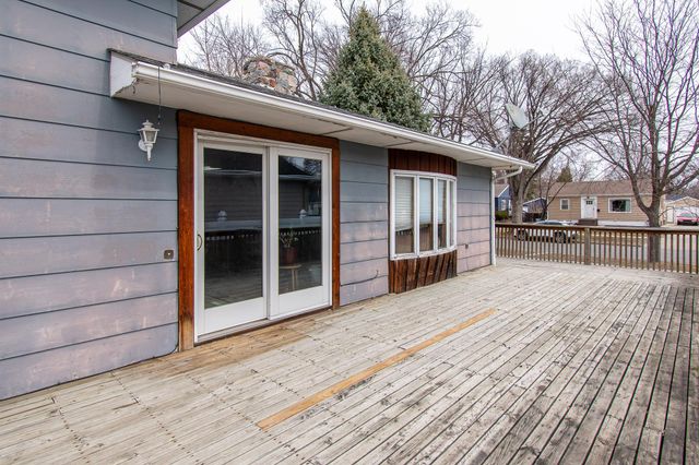 1530 11th Street N, Fargo, ND 58102