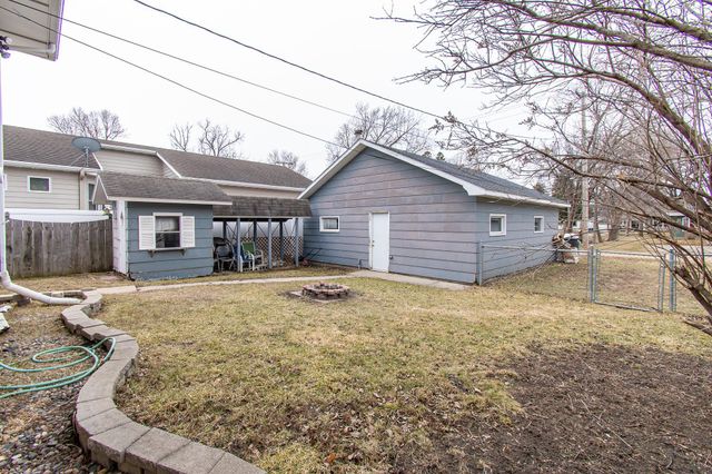 1530 11th Street N, Fargo, ND 58102