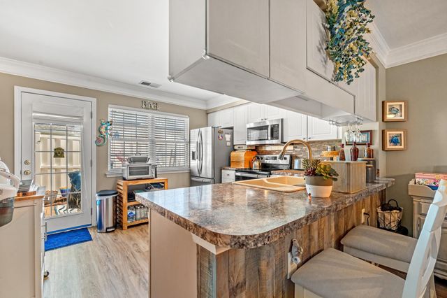 620 Sailbrooke Ct Unit 102, Murrells Inlet, SC 29576