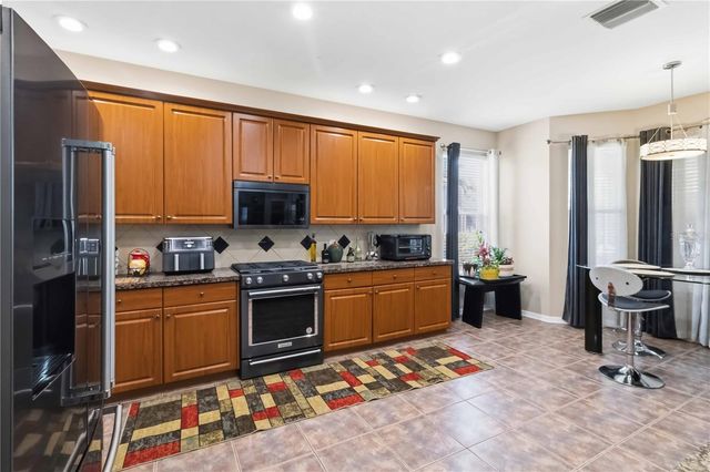 10436 CANARY ISLE DRIVE, Tampa, FL 33647