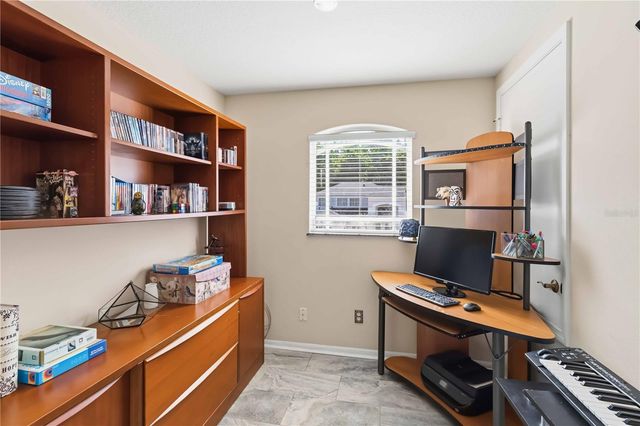 10436 CANARY ISLE DRIVE, Tampa, FL 33647