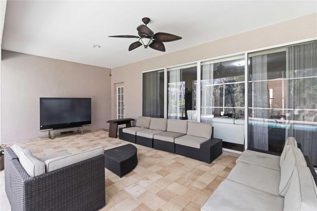 10436 CANARY ISLE DRIVE, Tampa, FL 33647