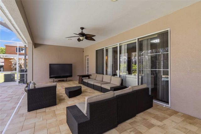 10436 CANARY ISLE DRIVE, Tampa, FL 33647