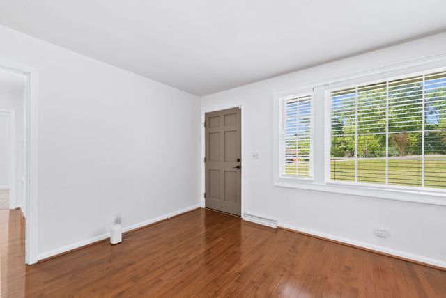 608 Vinson Dr, Nashville, TN 37217