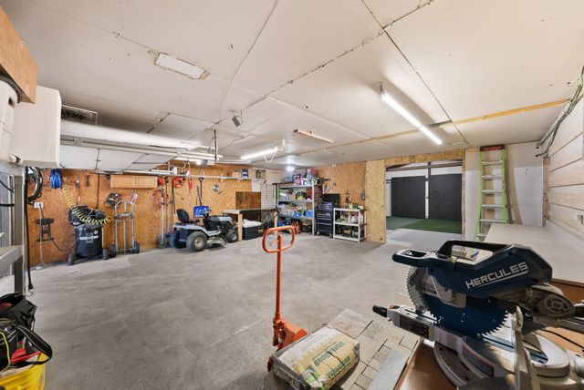 608 Vinson Dr, Nashville, TN 37217