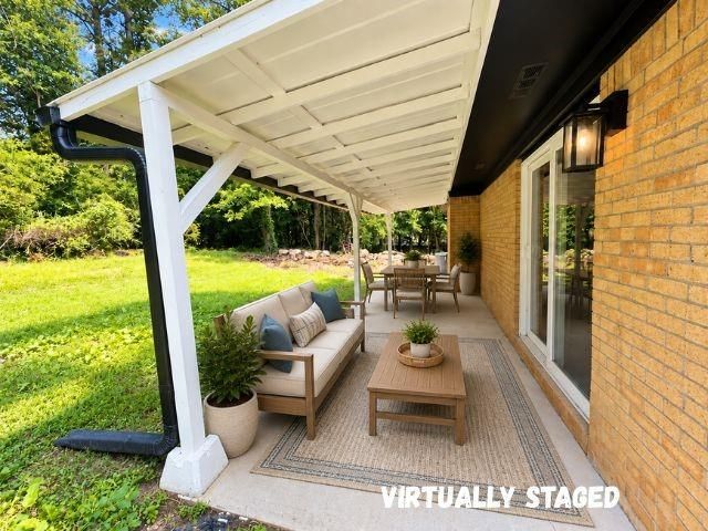1765 Highpoint Road, Snellville, GA 30078