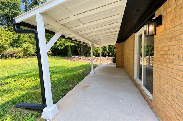 1765 Highpoint Road, Snellville, GA 30078