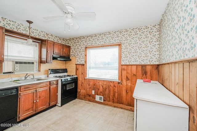 20 N Main Street, Marlboro, NJ 07746