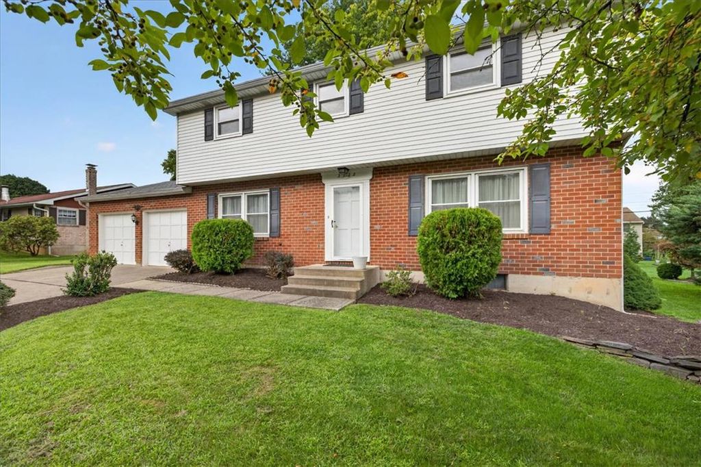 2722 Andrea Drive, Allentown City, PA 18103