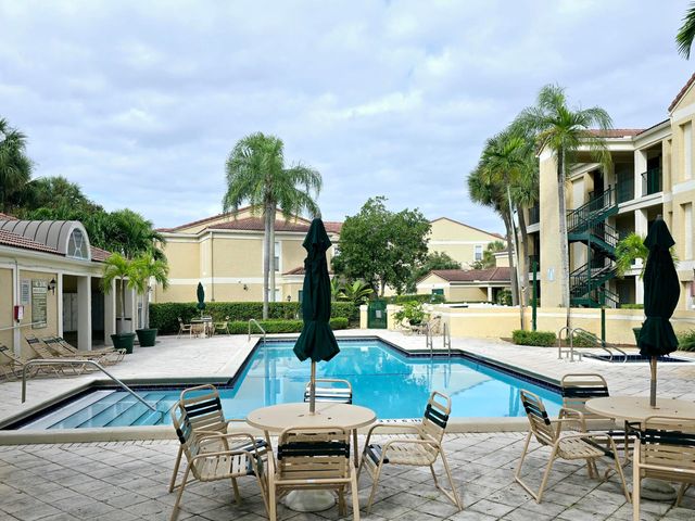 977 Riverside Drive 220, Coral Springs, FL 33071