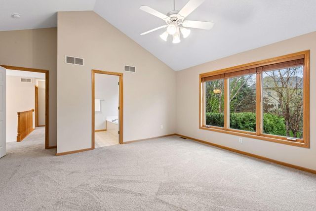 607 Carver Bluffs Parkway, Carver, MN 55315