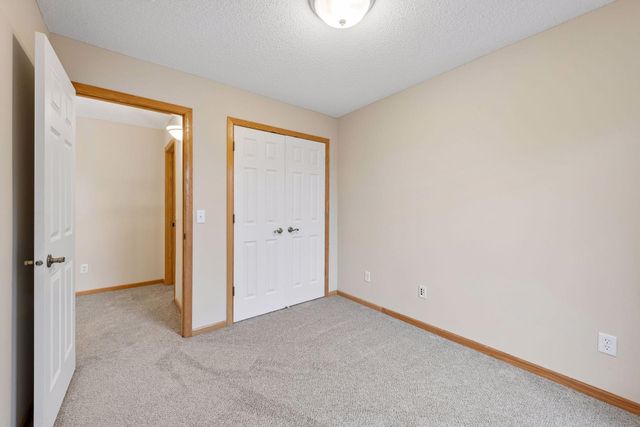 607 Carver Bluffs Parkway, Carver, MN 55315