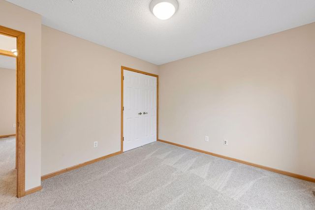 607 Carver Bluffs Parkway, Carver, MN 55315