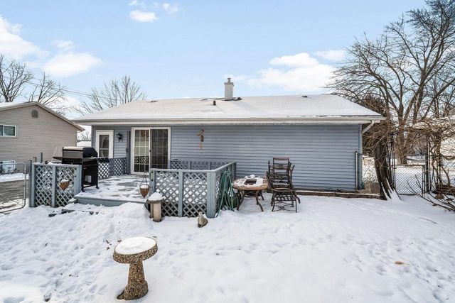 732 Chicory ROAD, Burlington, WI 53105