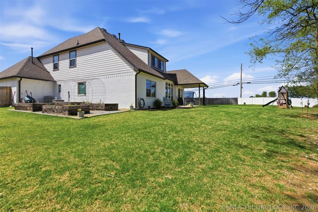 825 N 89th Street, Broken Arrow, OK 74014