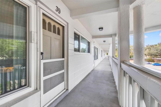 2021 AUSTRALIA WAY W 39, Clearwater, FL 33763