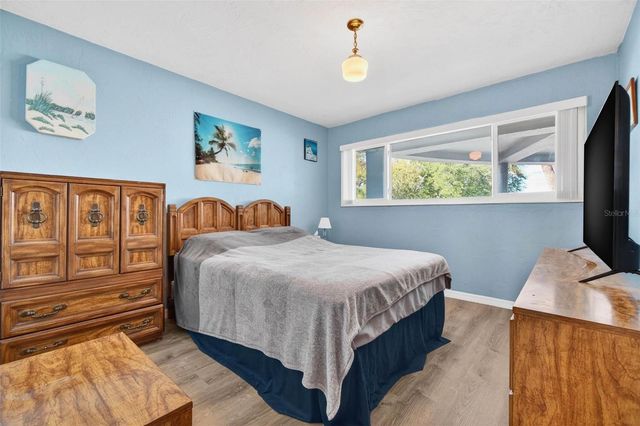 2021 AUSTRALIA WAY W 39, Clearwater, FL 33763