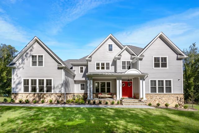 12606 NEWGATE RD, Rockville, MD 20850