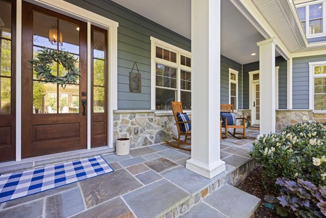 12606 NEWGATE RD, Rockville, MD 20850